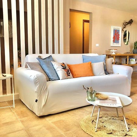 Blue Apricot Apartment Con Jacuzzi Montesilvano Marina エクステリア 写真